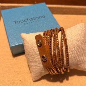 TSC Wrap Star Bracelet in Pecan